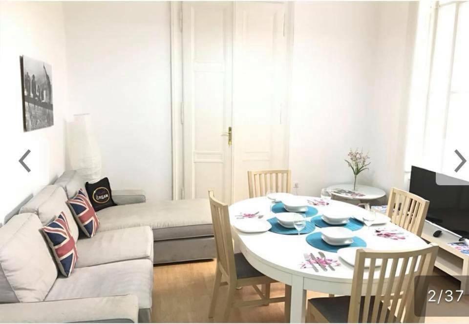 Flatmetro Apartment Budapest